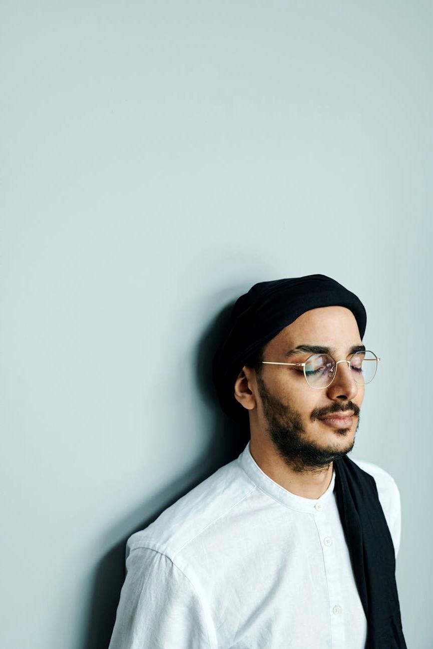 Professor Jakar Mills